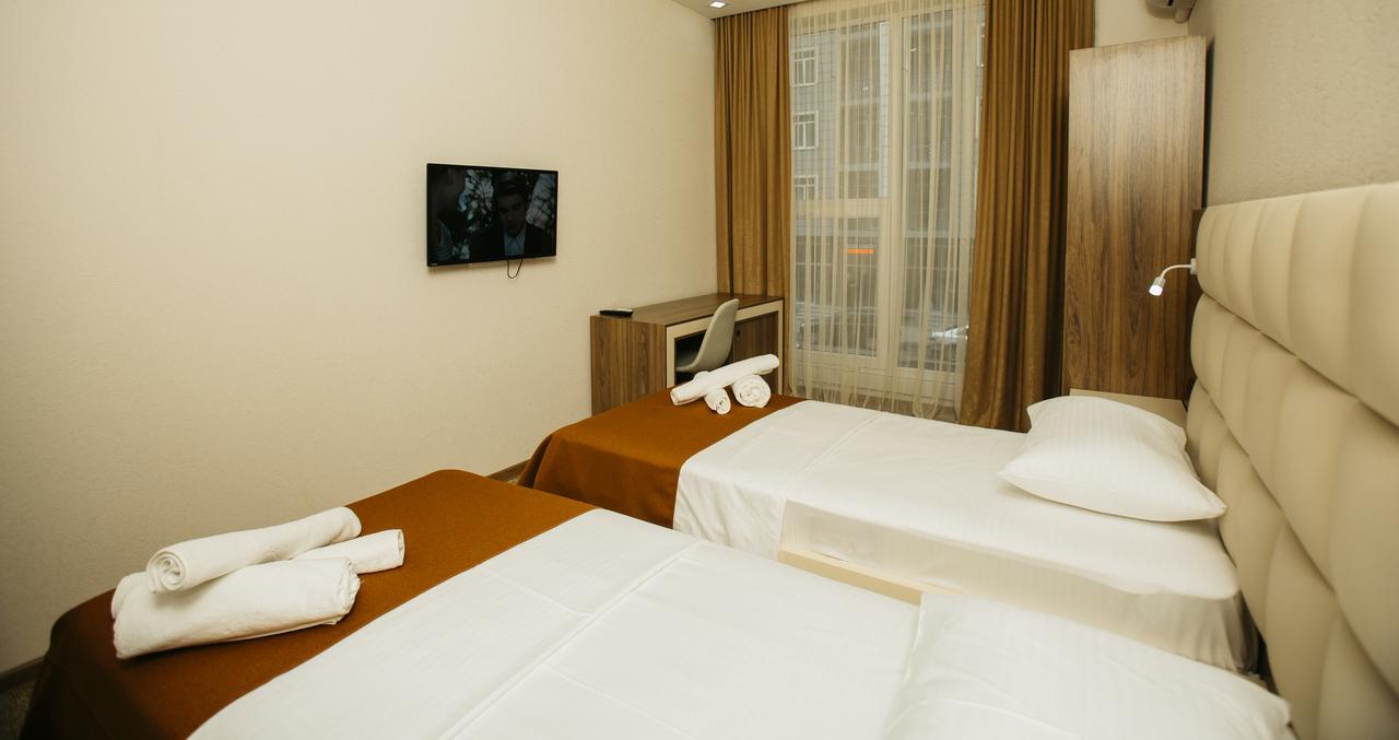 City Hotel Batumi Exterior photo