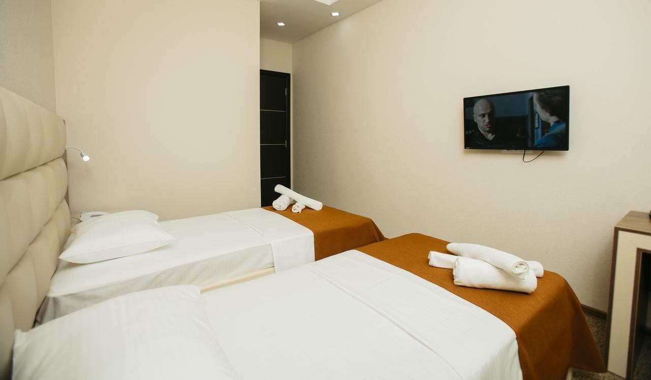City Hotel Batumi Exterior photo