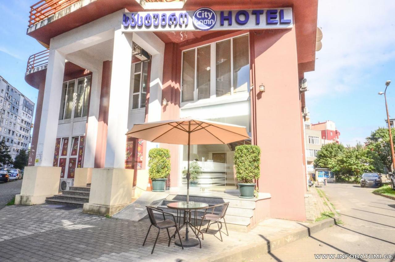 City Hotel Batumi Exterior photo