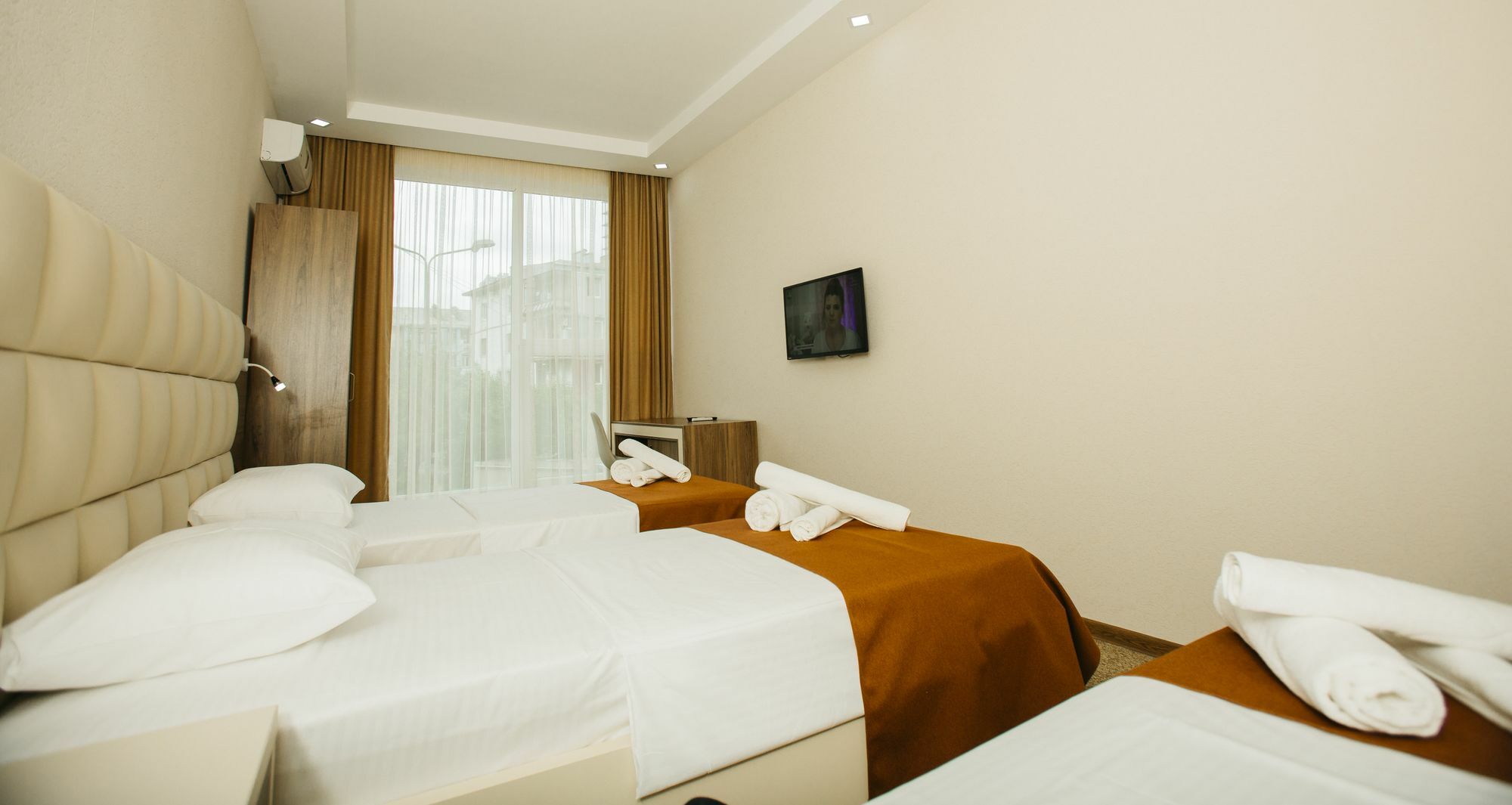 City Hotel Batumi Exterior photo